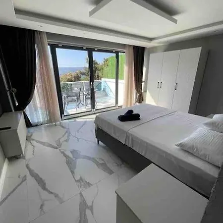 Βίλα View *
